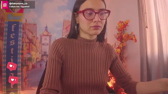 DanyNova Co online show from September 28, 2025, 9:11 pm