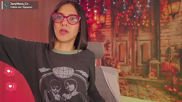 DanyNova Co online show from October 17, 2025, 9:05 pm