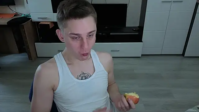 angryzan online show from November 14, 2025, 7:01 am