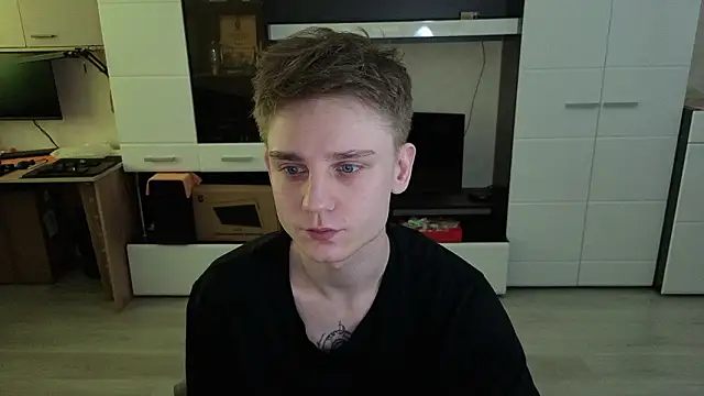 angryzan online show from March 12, 2026, 6:06 am