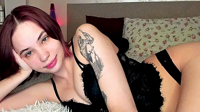 Shine Lina online show from March 11, 2025, 9:37 pm