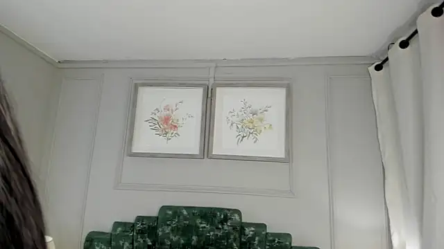 ana beckett online show from October 2, 2025, 10:51 am