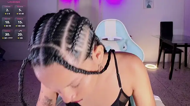 Peggy Funn online show from October 17, 2025, 10:55 pm