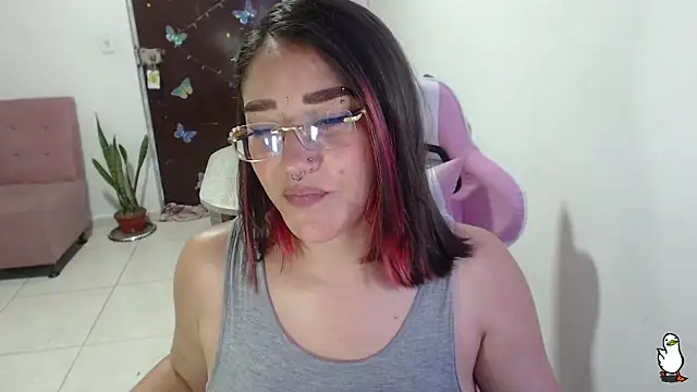 Snapshot of littleangel1_m chatting on February 21, 2025, 1:11 am littleangel1 m online show from February 21, 2025, 1:11 am