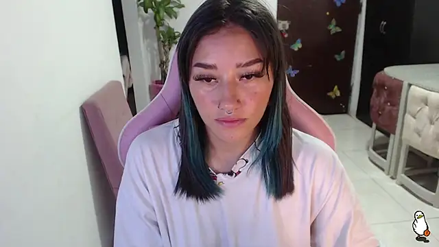 Snapshot of littleangel1_m chatting on February 11, 2026, 4:23 am littleangel1 m online show from February 11, 2026, 4:23 am