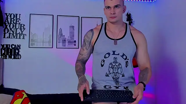 Snapshot of seancarreraa chatting on February 18, 2026, 1:25 am seancarreraa online show from February 18, 2026, 1:25 am