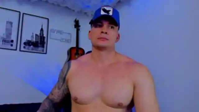 Snapshot of seancarreraa chatting on May 1, 2026, 8:58 pm seancarreraa online show from May 1, 2026, 8:58 pm