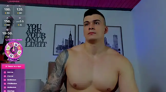 seancarreraa online show from March 20, 2025, 11:02 pm