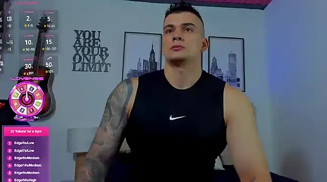 seancarreraa online show from March 17, 2025, 9:46 pm