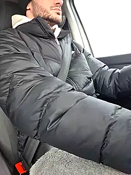 Zeefy online show from February 5, 2026, 8:43 am