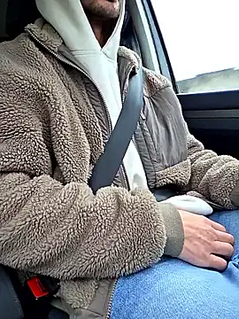 Zeefy online show from October 16, 2025, 7:38 am