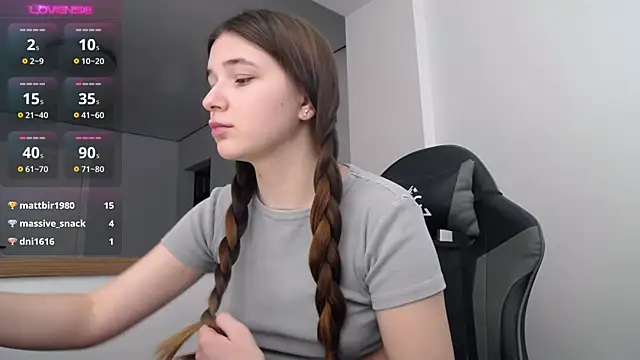 Snapshot of MakiimaStar chatting on March 19, 2025, 9:06 am MakiimaStar online show from March 19, 2025, 9:06 am