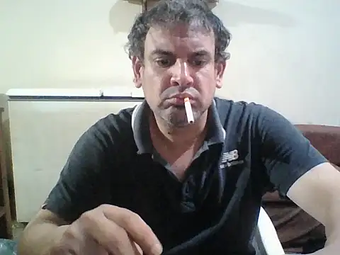 Rodrigo happy online show from December 19, 2025, 2:04 am