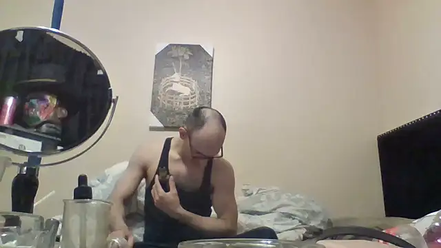 hailzeffn online show from May 13, 2026, 2:02 pm