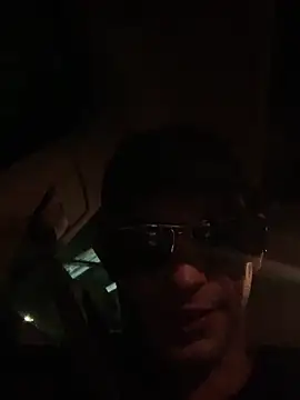 hailzeffn online show from September 30, 2025, 3:34 am