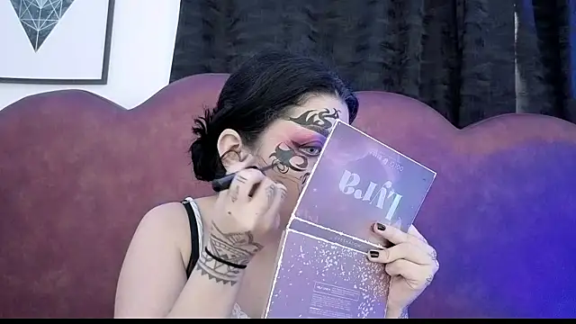 Snapshot of sophy_rock chatting on April 21, 2026, 3:07 pm sophy rock online show from April 21, 2026, 3:07 pm