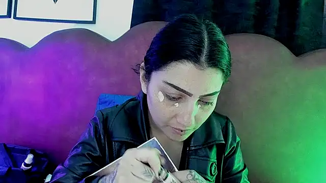 Snapshot of sophy_rock chatting on May 30, 2026, 3:28 pm sophy rock online show from May 30, 2026, 3:28 pm