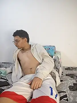 Diego-Monsalve online show from March 19, 2025, 6:01 pm