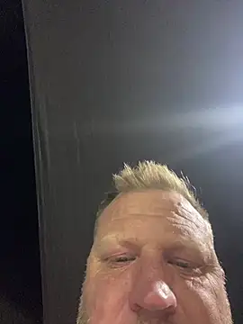 Snapshot of sexycouple109 chatting on February 11, 2026, 7:14 pm sexycouple109 online show from February 11, 2026, 7:14 pm