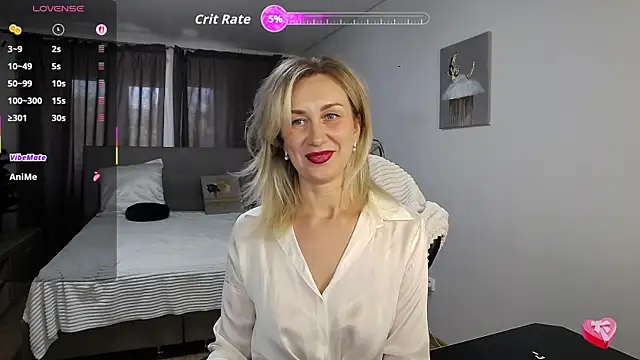 Snapshot of Vanessa_Nowak chatting on September 24, 2025, 12:55 pm Vanessa Nowak online show from September 24, 2025, 12:55 pm