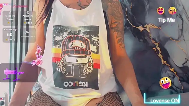 khiara moretti online show from April 9, 2026, 11:38 am