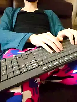 --MIKASA-- online show from February 5, 2025, 5:20 am