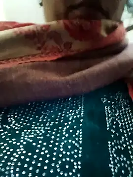 Snapshot of Shoni__ chatting on January 7, 2026, 12:59 am Shoni online show from January 7, 2026, 12:59 am