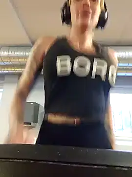 Ninasweden online show from January 29, 2025, 9:33 am