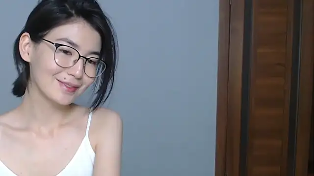 traxexe online show from April 13, 2026, 6:34 pm