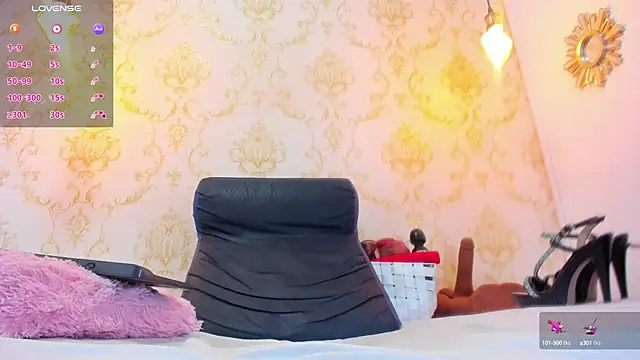 EIMY-ROBERTS online show from March 14, 2025, 8:38 pm