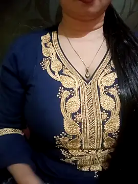 Snapshot of Jaanu_Jaanvi chatting on November 16, 2025, 8:13 pm Jaanu Jaanvi online show from November 16, 2025, 8:13 pm