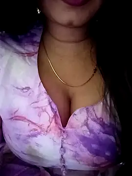 Snapshot of Jaanu_Jaanvi chatting on February 23, 2025, 8:11 pm Jaanu Jaanvi online show from February 23, 2025, 8:11 pm