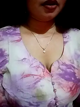 Snapshot of Jaanu_Jaanvi chatting on October 28, 2025, 6:07 pm Jaanu Jaanvi online show from October 28, 2025, 6:07 pm