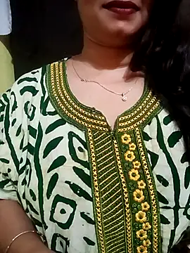 Snapshot of Jaanu_Jaanvi chatting on October 29, 2025, 8:08 pm Jaanu Jaanvi online show from October 29, 2025, 8:08 pm