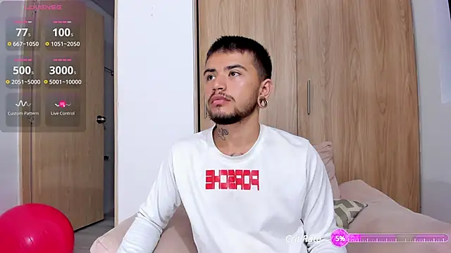 ftmphilip  online show from March 15, 2025, 12:24 pm