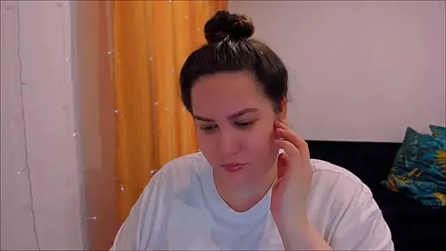  madalexa  online show from February 2, 2025, 6:36 am