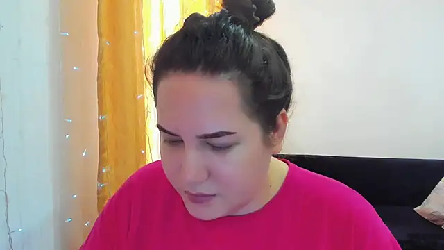  madalexa  online show from February 26, 2026, 11:43 am