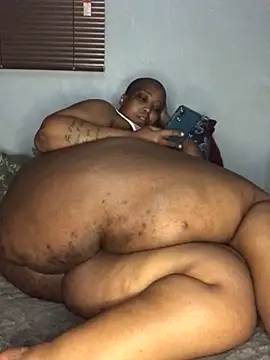 Snapshot of sotho_ssbbw chatting on June 14, 2026, 2:24 am sotho ssbbw online show from June 14, 2026, 2:24 am
