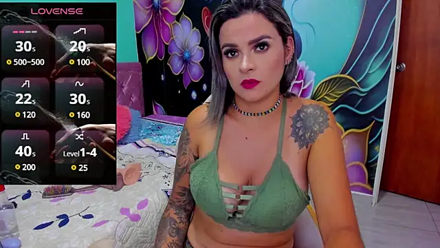 mia bigtits17 online show from March 10, 2025, 8:45 pm