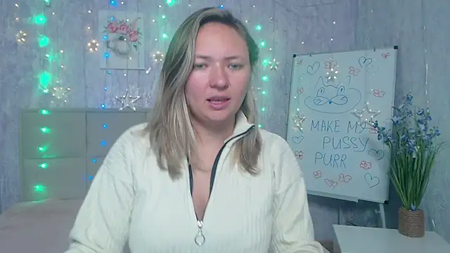 SallyVerda online show from October 5, 2025, 5:42 am