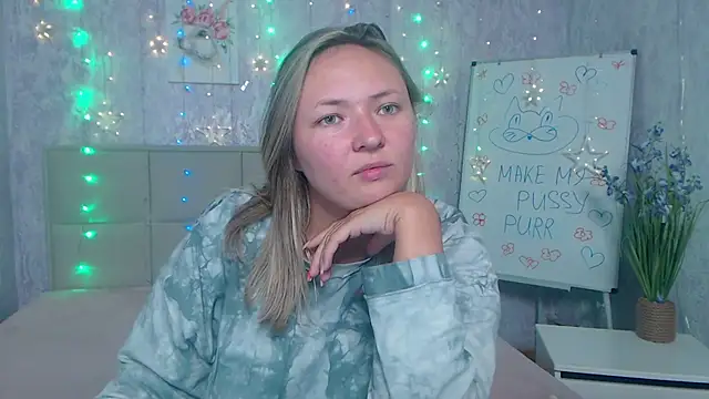 SallyVerda online show from October 6, 2025, 6:08 pm