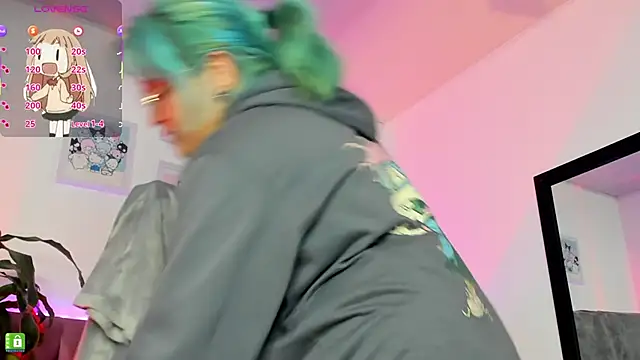 lucky-leah online show from March 13, 2025, 3:33 am