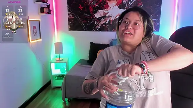 lucky-leah online show from December 23, 2025, 4:23 am