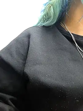 lucky-leah online show from February 22, 2026, 3:31 am