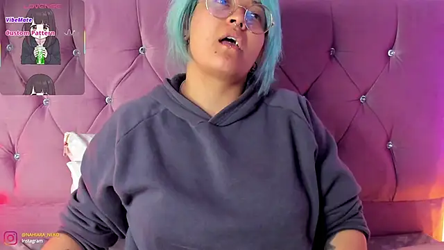 lucky-leah online show from March 20, 2025, 7:14 am