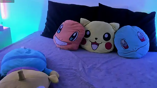 lucky-leah online show from April 14, 2026, 4:17 am