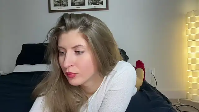 YUMIandbigWOLF online show from February 20, 2025, 10:48 pm