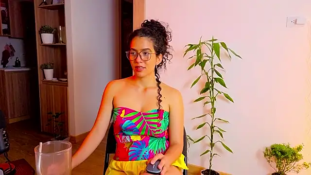 arteverena online show from March 30, 2026, 11:17 pm