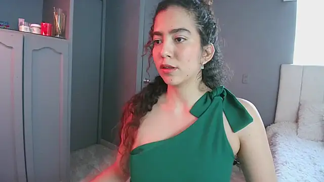 arteverena online show from March 4, 2025, 9:11 pm