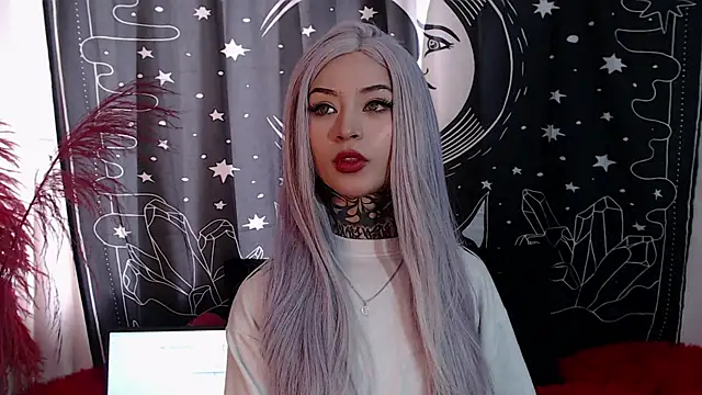 Isabella  dark online show from February 6, 2025, 8:56 pm